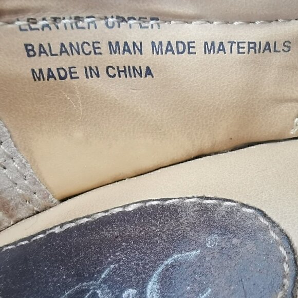 Born Concept Women's 8 Brown Leather Clogs with Cushioned Arch Exposed Stitch - Picture 5 of 8